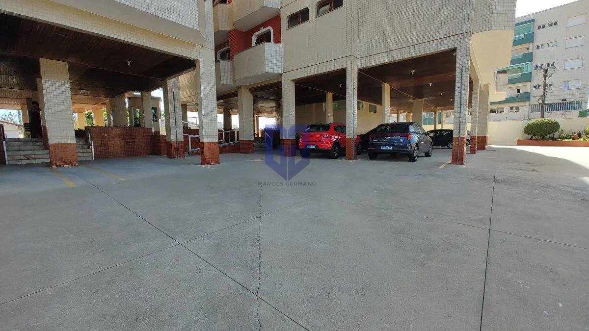 Apartamento, no Condomínio Residencial Irene,  em Peruíbe, Parque Balneário Oasis, com 3 quartos, 98m² - Marcos Germano - Corretor de imóveis