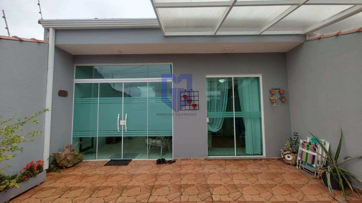 Casa à venda em Peruíbe, Balneário São João Batista 2, com 2 quartos, 92m² - Marcos Germano - Corretor de imóveis