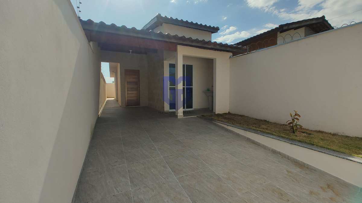 Casa à venda com 2 quartos, 70m² - Estância São José,Peruíbe