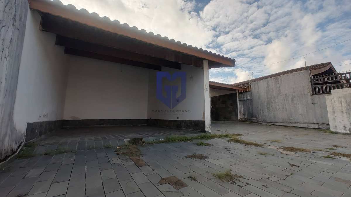 Casa à venda em Peruíbe, Balneário Stella Maris, com 3 quartos, 239m² - Marcos Germano - Corretor de imóveis