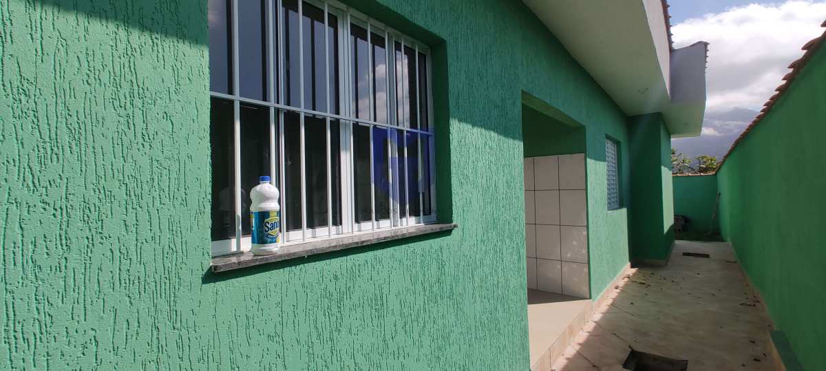 Casa à venda com 2 quartos - Estância dos Eucaliptos,Peruíbe