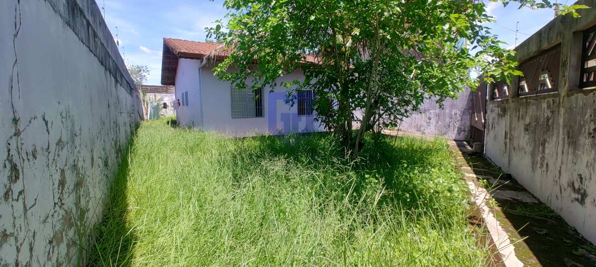  - Casa à venda em Peruíbe, Jardim Ribamar, com 2 quartos, 70m²