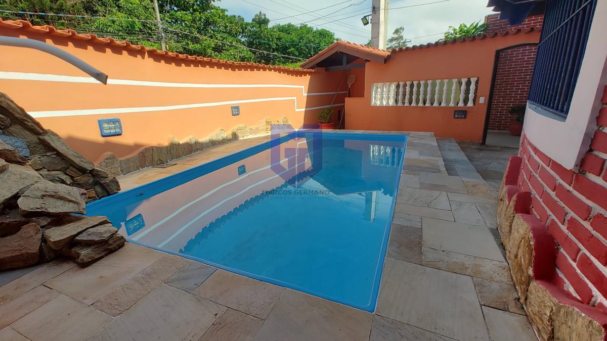 Casa com 3 quartos, 150m², à venda em Peruíbe, Jardim Imperador - Marcos Germano - Corretor de imóveis