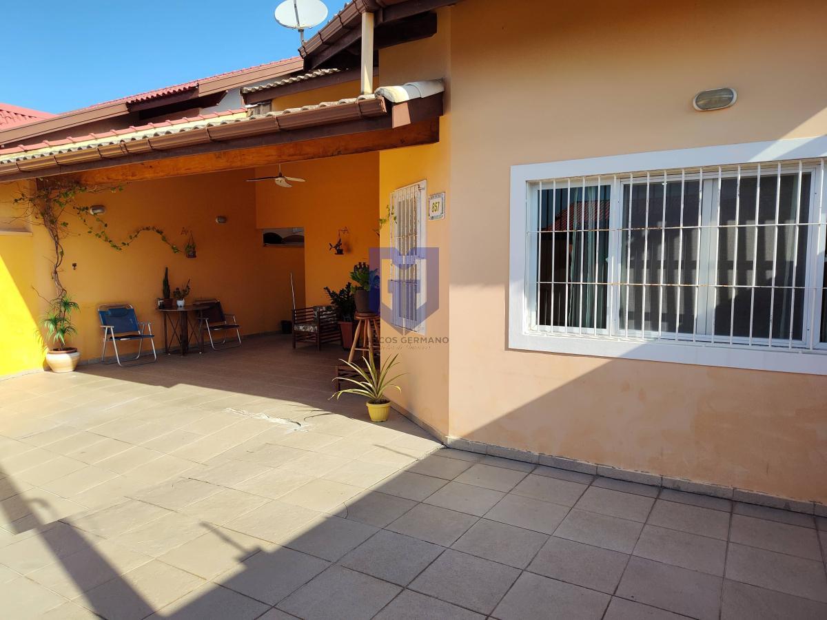 Casa com 3 quartos, 147m², à venda em Peruíbe, Jardim Imperador - Marcos Germano - Corretor de imóveis