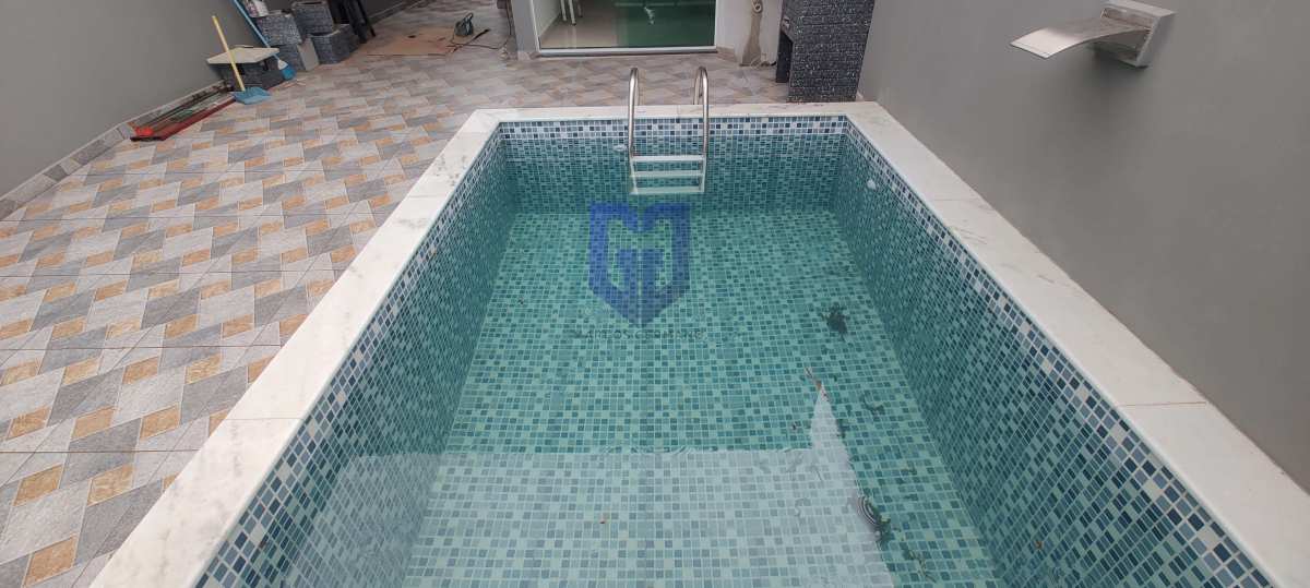 Casa geminada à venda em Peruíbe, Balneário São João Batista 2, com 2 quartos, 76,05m² - Marcos Germano - Corretor de imóveis