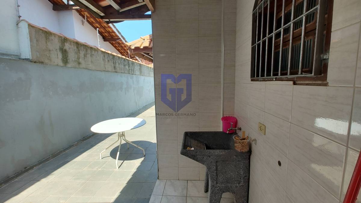 Casa para alugar, com 3 quartos, 188,64m² - Marcos Germano - Corretor de imóveis