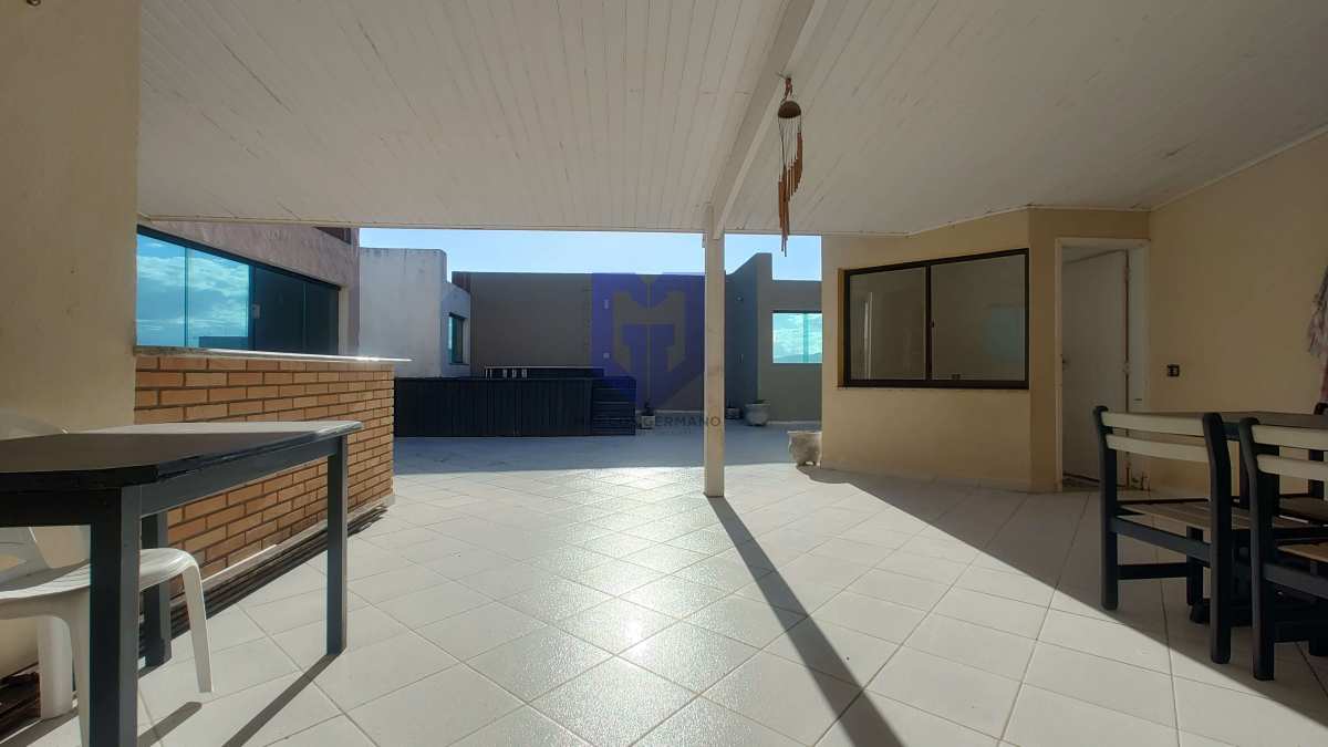 Duplex à venda em Peruíbe, Balneário Stella Maris, com 3 quartos, 264m²