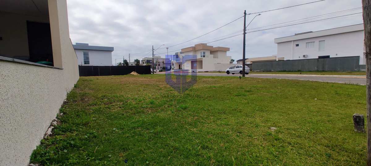 Lote em Condomínio à venda, no Condomínio Flora Rica I,  em Peruíbe, Jardim Ribamar, 307m² - Marcos Germano - Corretor de imóveis