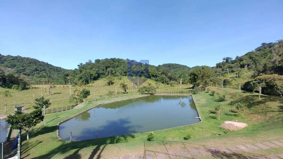 Sítio à venda em Peruíbe, Estância Vale da Serra, com 6 quartos, 900m² - Marcos Germano - Corretor de imóveis