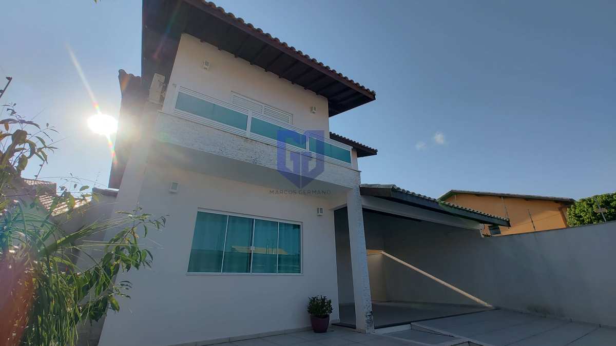 Sobrado à venda com 7 quartos, 299m² - Cidade Nova Peruíbe,Peruíbe