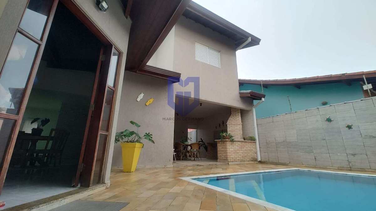 Sobrado à venda em Peruíbe, Jardim Mar e Sol, com 4 quartos, 201,77m² - Marcos Germano - Corretor de imóveis