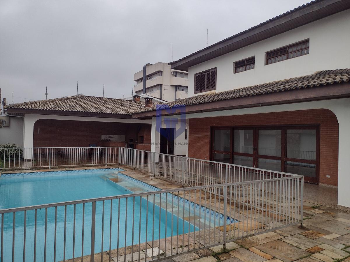 Sobrado com 4 dormitórios, 3 suítes, à venda em Peruíbe - Marcos Germano - Corretor de imóveis