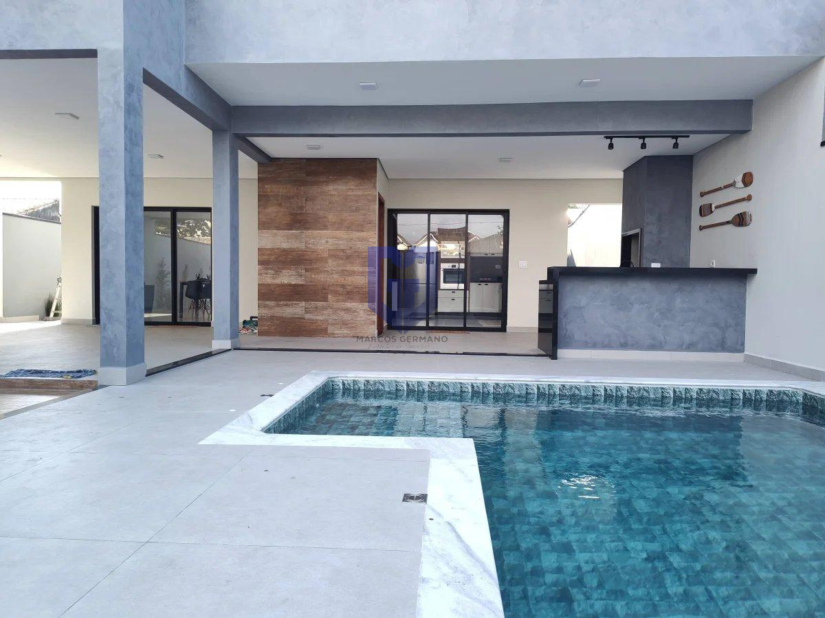 Sobrado com 4 quartos, 252m², à venda, Cidade Nova Peruíbe