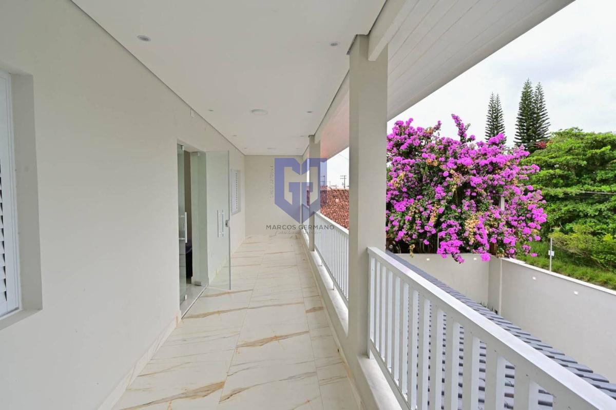Sobrado com 4 quartos, 260m², à venda em Peruíbe, Jardim Imperador - Marcos Germano - Corretor de imóveis